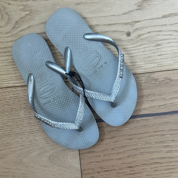 Havaianas kids Metallic Gray Sandals kids 13 sparkle - Picture 1 of 2